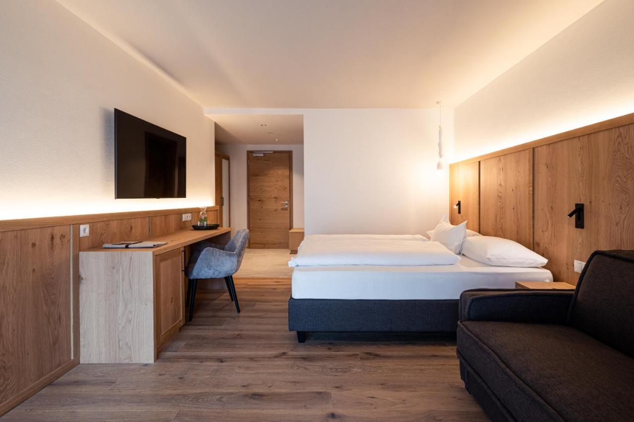 B&B Boutiquehotel Clara Bruneck Buitenkant foto
