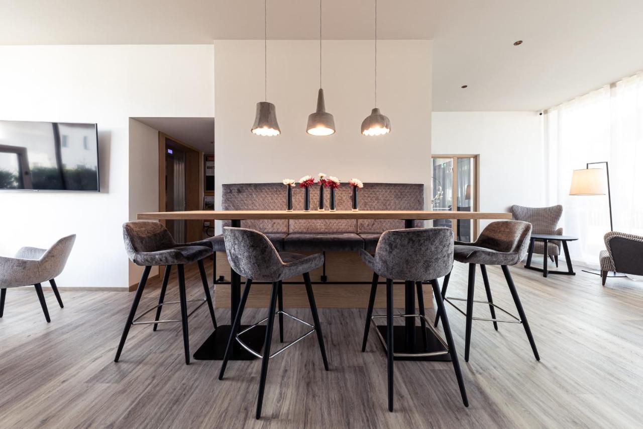B&B Boutiquehotel Clara Bruneck Buitenkant foto
